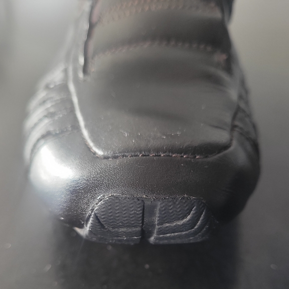 Puma Mens Vedano Hook and Loop Sneaker ⭐️Host Pick⭐️ - Picture 3 of 7